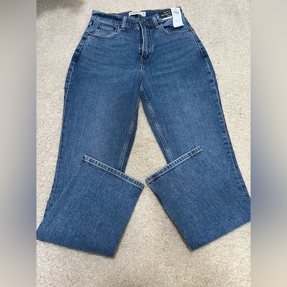 Abercrombie & Fitch Denim - Abercrombie & Fitch Mid Blue Slim Straight High-Rise Jeans. Curve Love